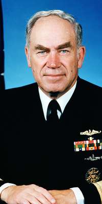 Frank Kelso, American naval officer, dies at age 79